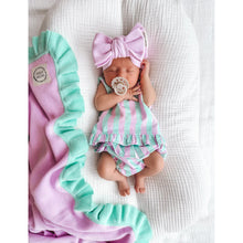 Load image into Gallery viewer, SONNIE FRILL BLANKET - ORCHID