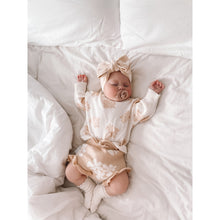 Load image into Gallery viewer, BLOOMERS | BANKSY