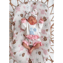 Load image into Gallery viewer, BANKSI FRILL BLANKET