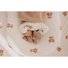 Load image into Gallery viewer, KNITTED BOOTIES | TEDDY
