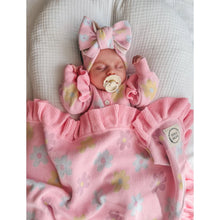 Load image into Gallery viewer, GOLDIE FRILL BLANKET
