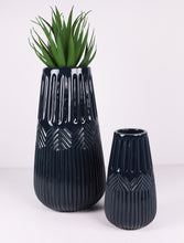 Load image into Gallery viewer, ZARI VASE - NAVY - SM
