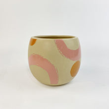 Load image into Gallery viewer, NADIA PLANTER - SMALL
