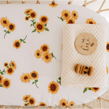 Load image into Gallery viewer, SUNFLOWER - BASSINET SHEET / CHANGE PAD COVER
